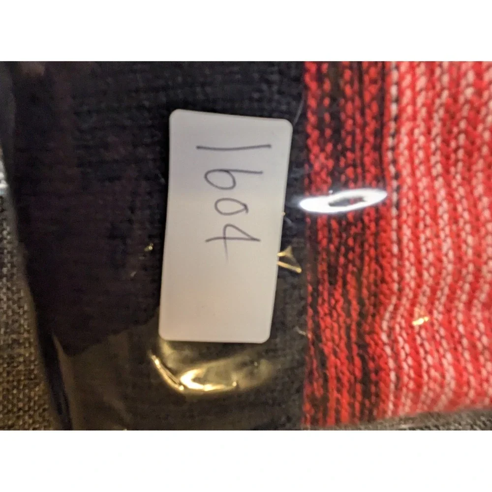 NBA Youth Pom Beanie Knit Winter Cuffed Hat & Gloves Set Red Black One Size